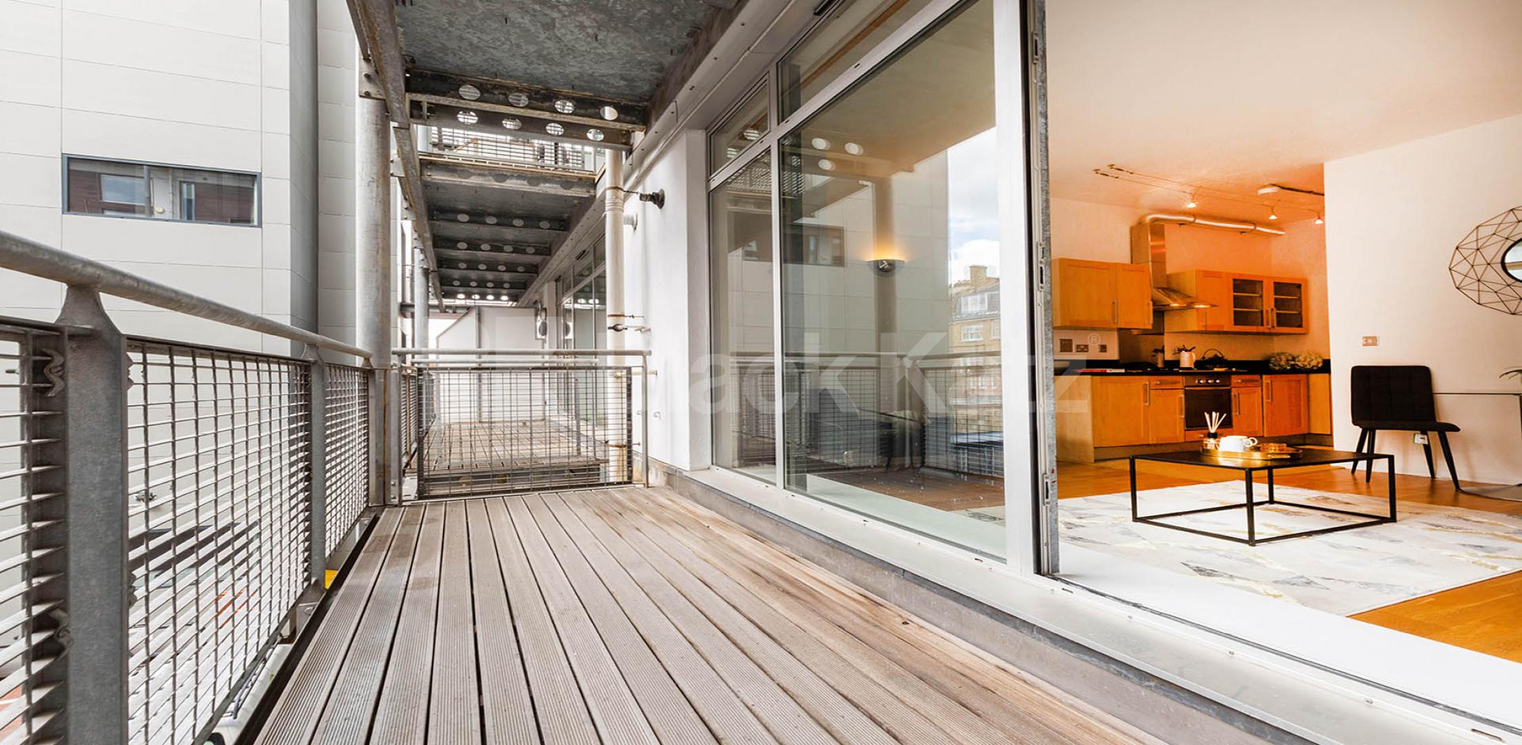 Located in a iconic warehouse conversion is this 1 bed with a terrace  Ability Plaza, Dalston 